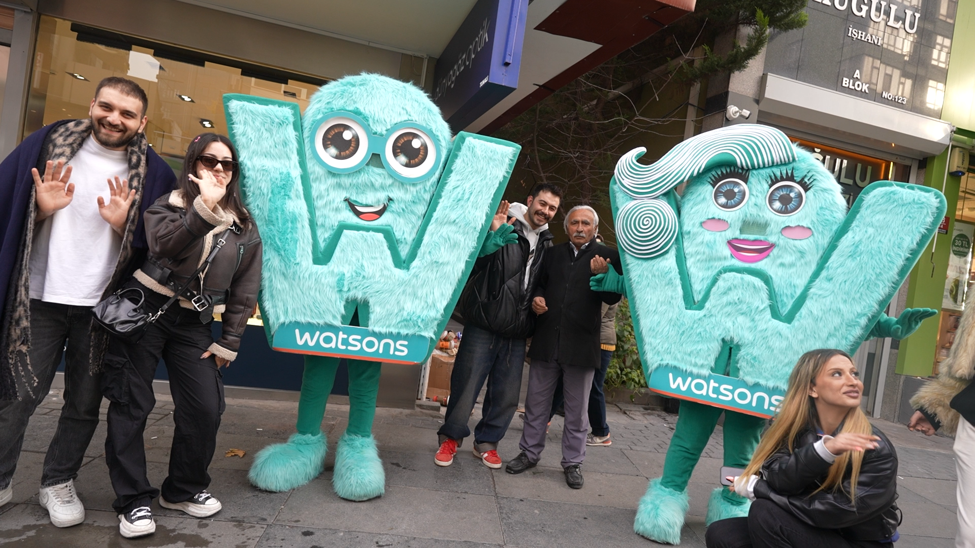 Watsons Türkiye, 20. yılını müşterileriyle birlikte eğlence dolu etkinliklerle kutladı